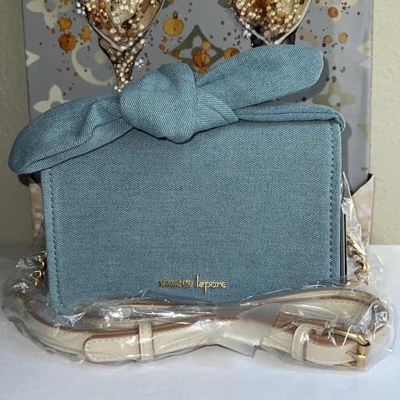NANETTE LEPORE Denim Bow Crossbody With Chain Strap 8Wx5.5Hin - Picture 6 of 14